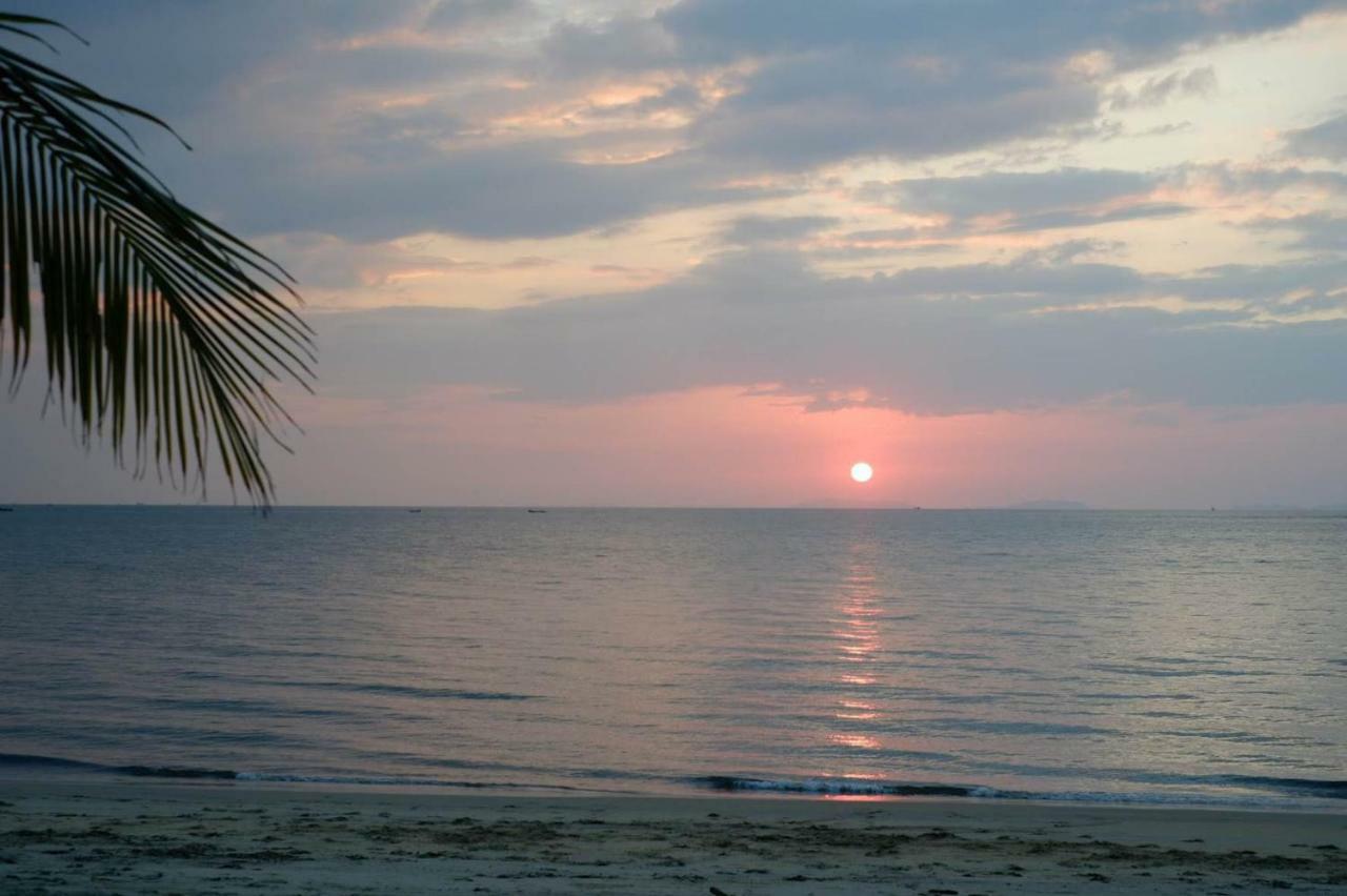O Little Tent De Koh Chang Ranong Buitenkant foto