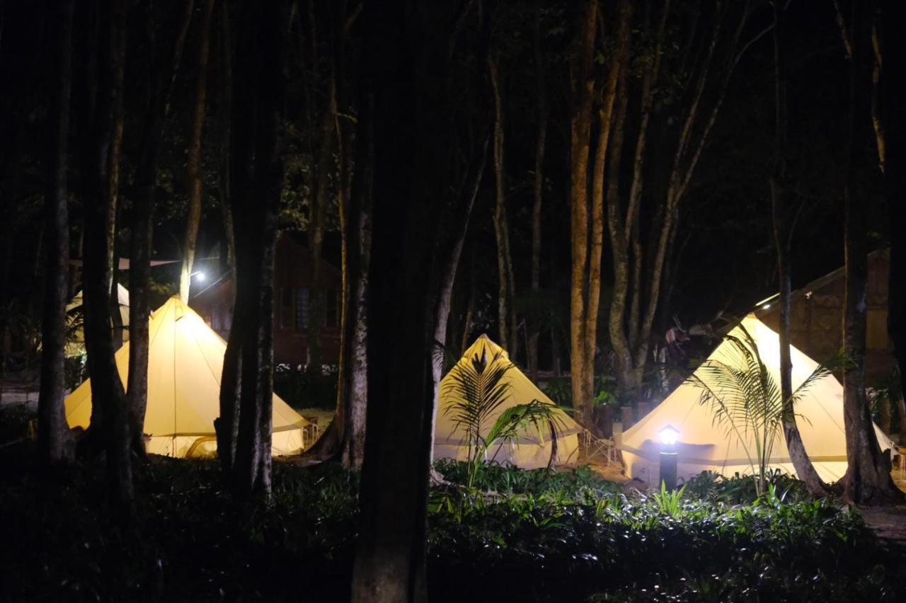O Little Tent De Koh Chang Ranong Buitenkant foto