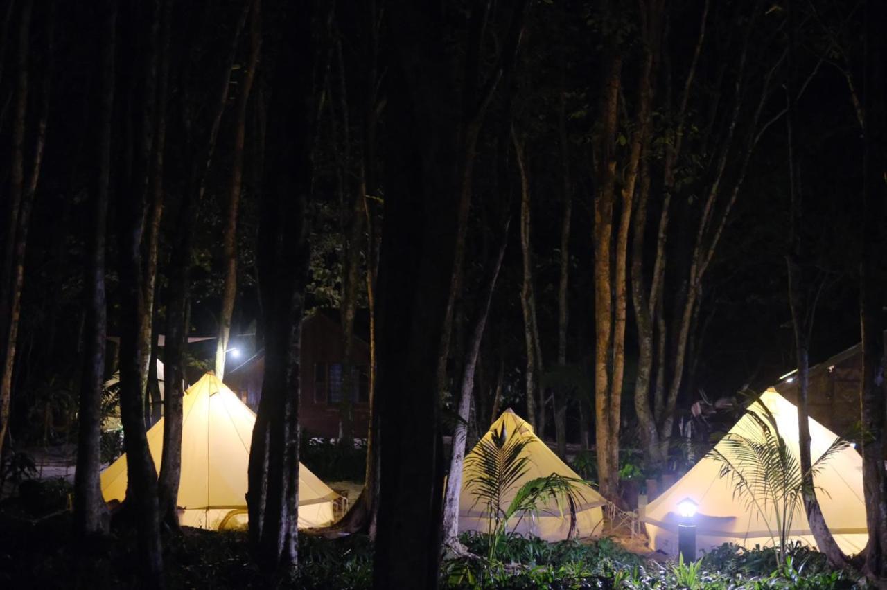 O Little Tent De Koh Chang Ranong Buitenkant foto